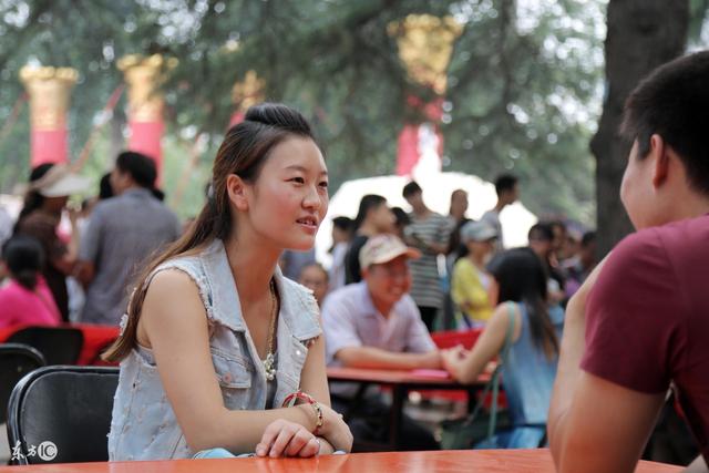 夫妻二人结婚一年，只有10次，只因男方“条件”不行！